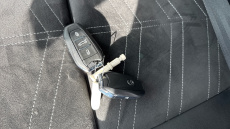 Vauxhall Grandland 1.2 Turbo Ultimate 5dr Petrol Hatchback